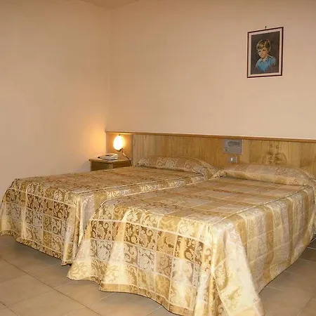 Tre Torri Готель 3*
